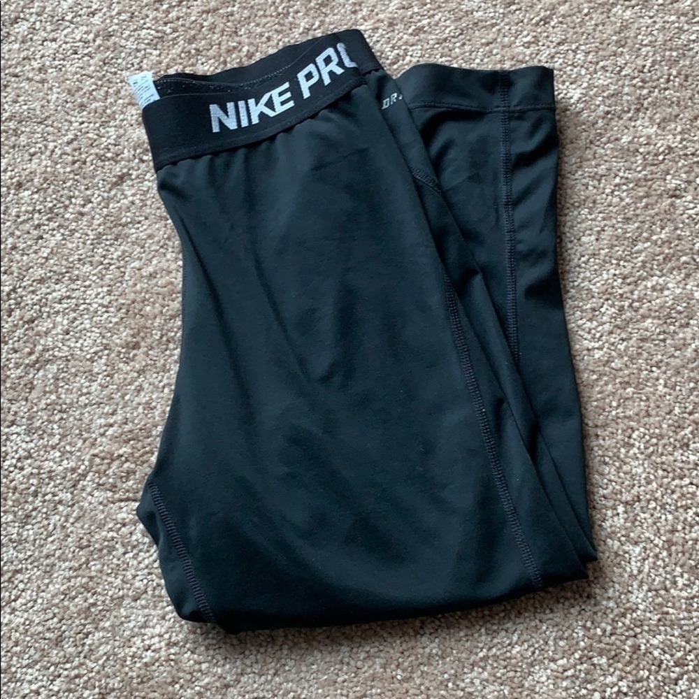 Nike Pro leggings